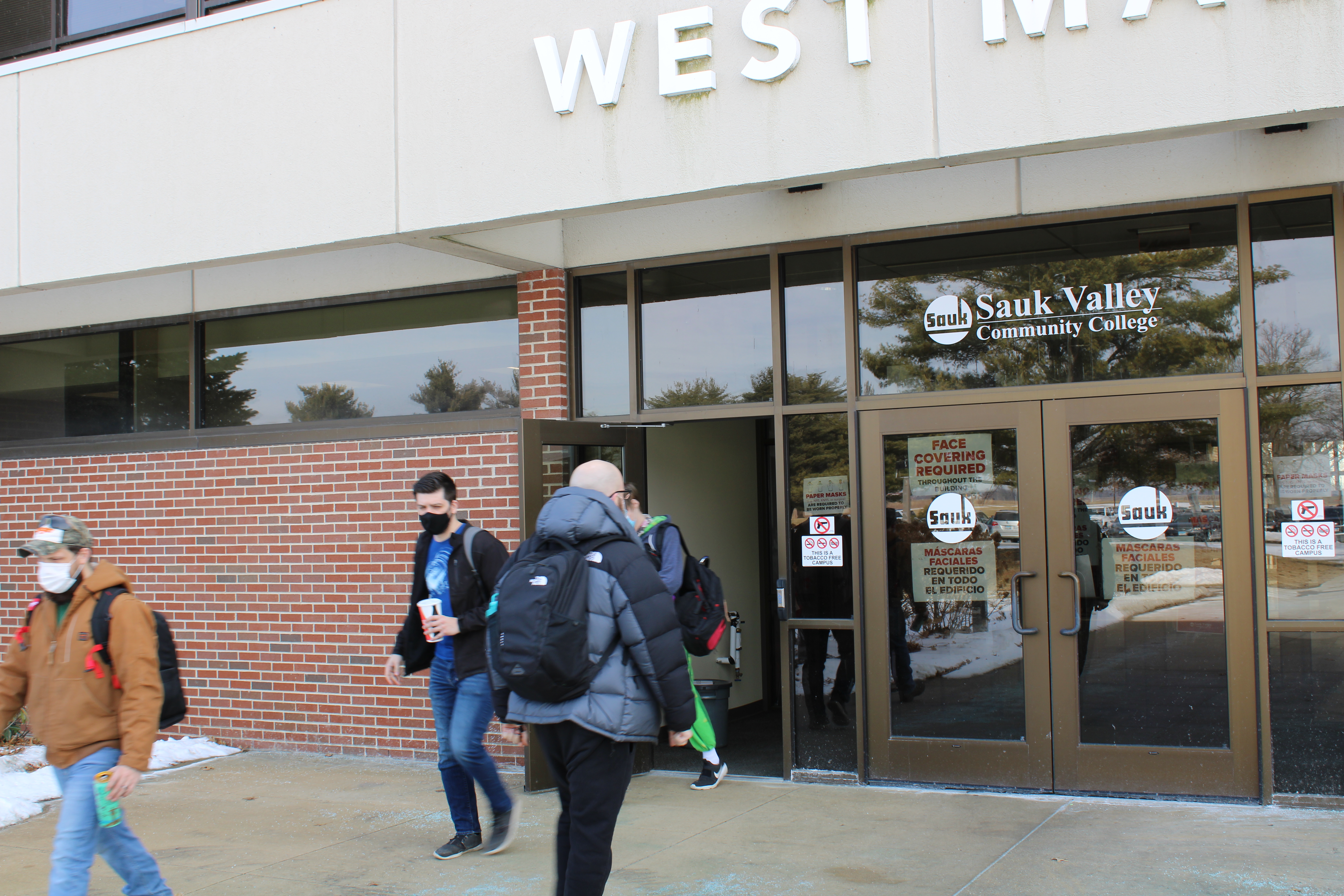 Students at Sauk Valley Community College coming and going to in-person classes