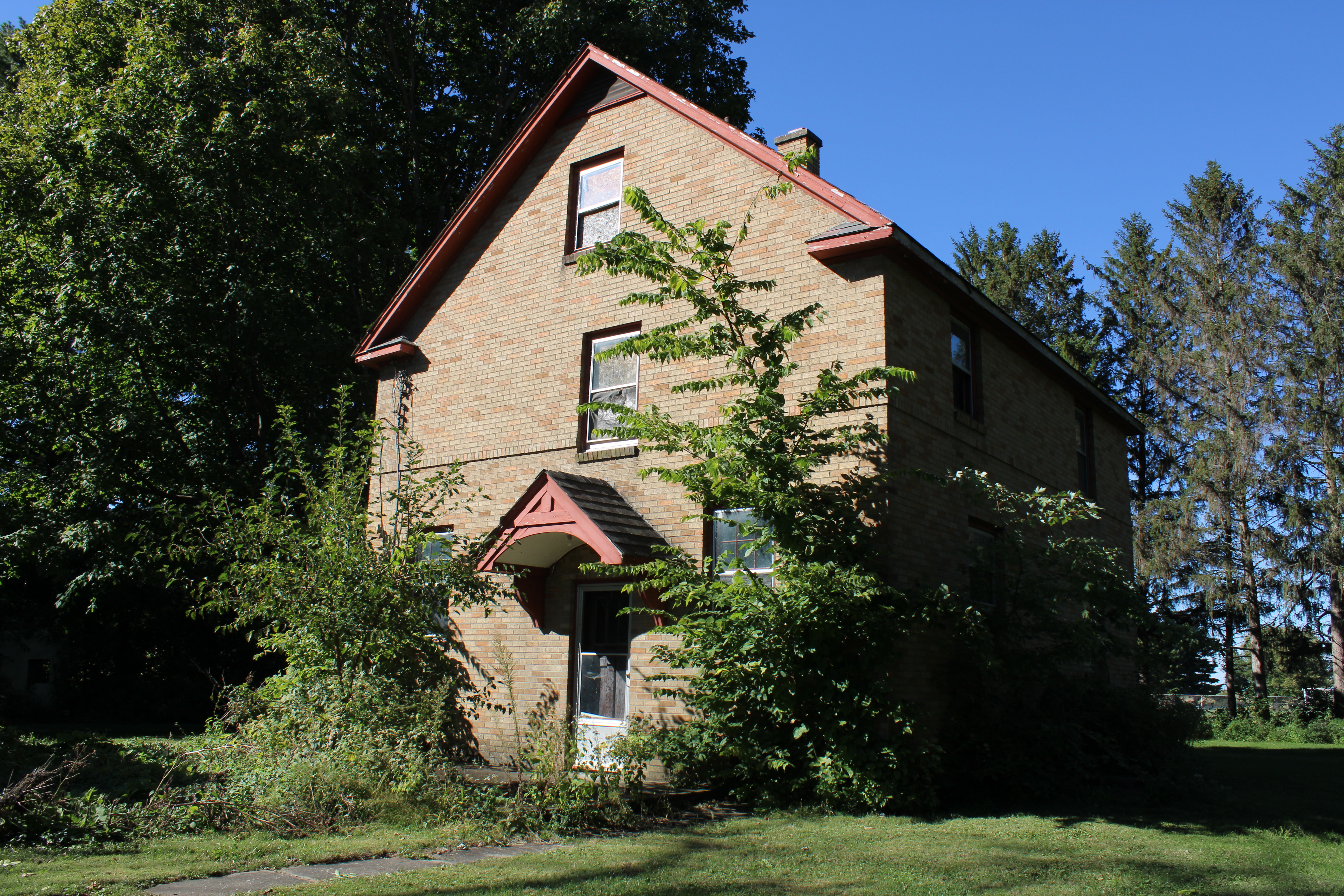 Old Faculty House to be Demolished
