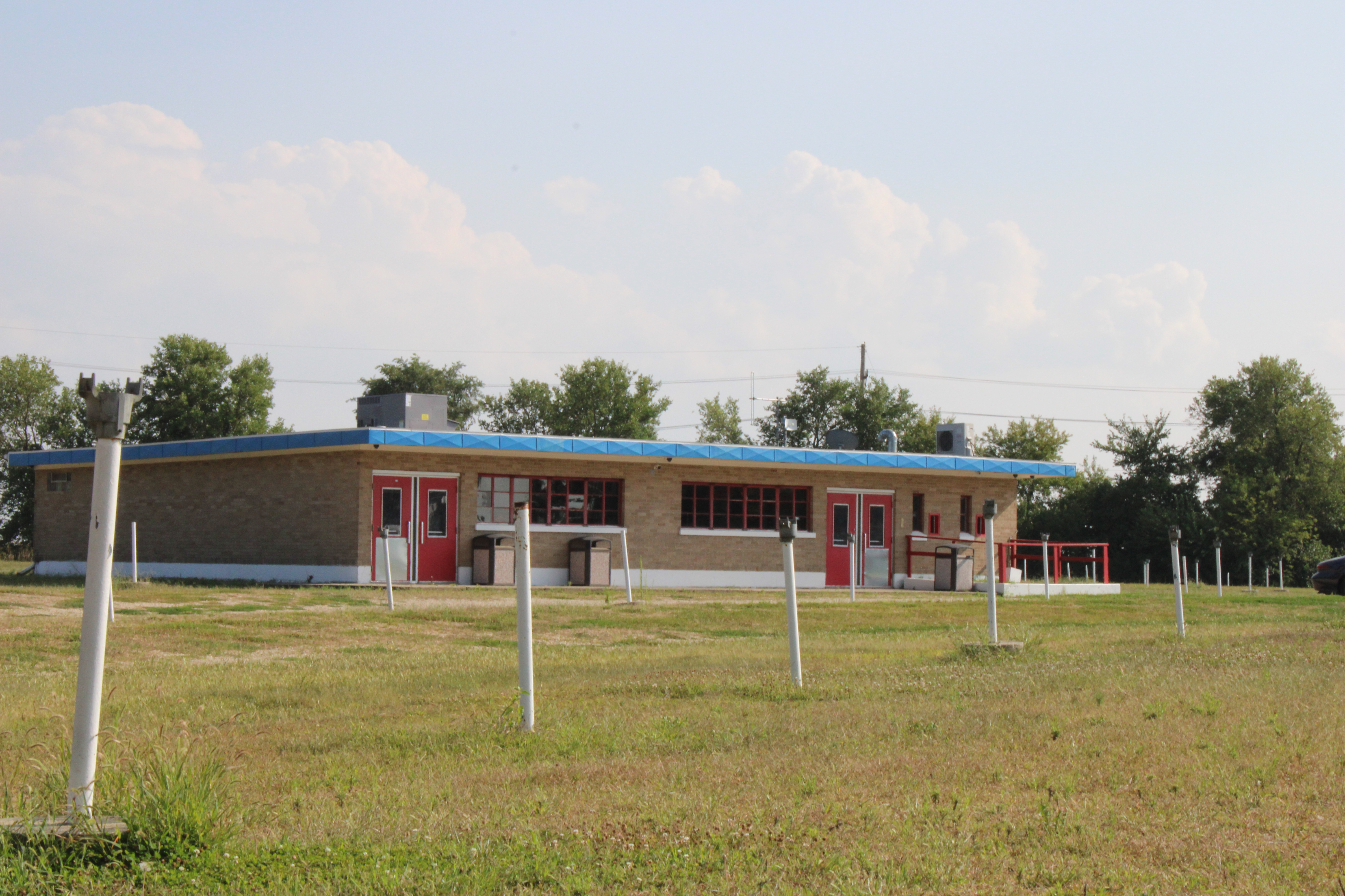 Midway Drive-in
